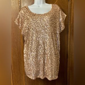 NWT - Pretty Guide Sequined Top, sz Large